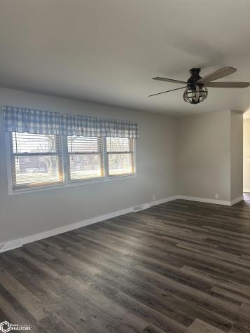 1316 Siloam Iowa Falls IA 50126