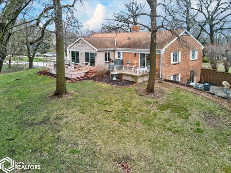 15 Timberlane Drive Clear Lake IA 50428