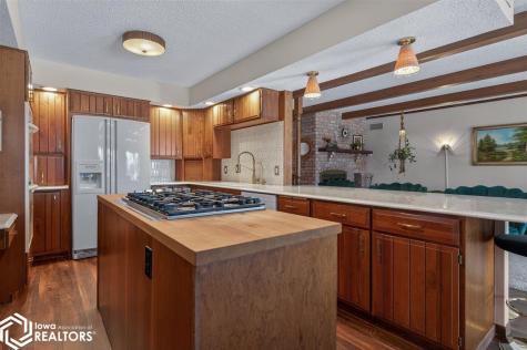 15 Timberlane Drive Clear Lake IA 50428