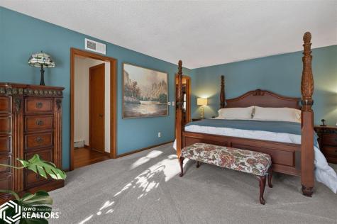 15 Timberlane Drive Clear Lake IA 50428