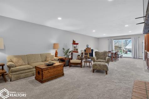 15 Timberlane Drive Clear Lake IA 50428