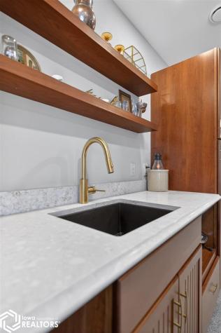 15 Timberlane Drive Clear Lake IA 50428