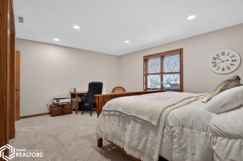 15 Timberlane Drive Clear Lake IA 50428