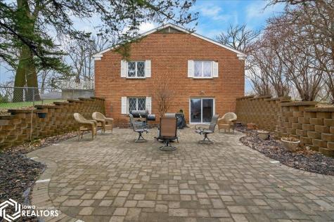 15 Timberlane Drive Clear Lake IA 50428