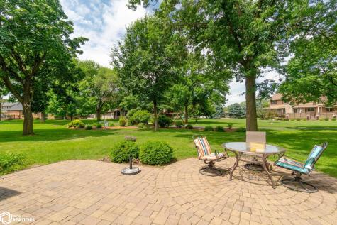 5 Quarry Road Mason City IA 50401