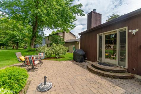 5 Quarry Road Mason City IA 50401