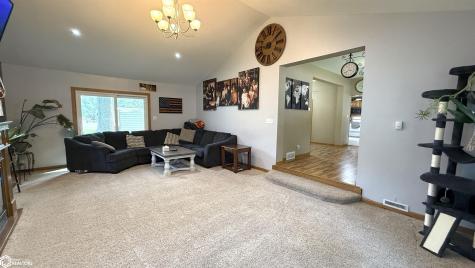 118 S Main Street Greene IA 50636