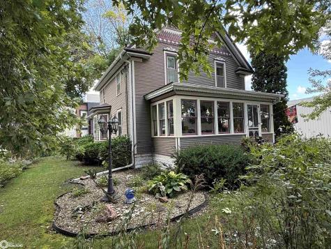 201 S 3rd Street Clear Lake IA 50428