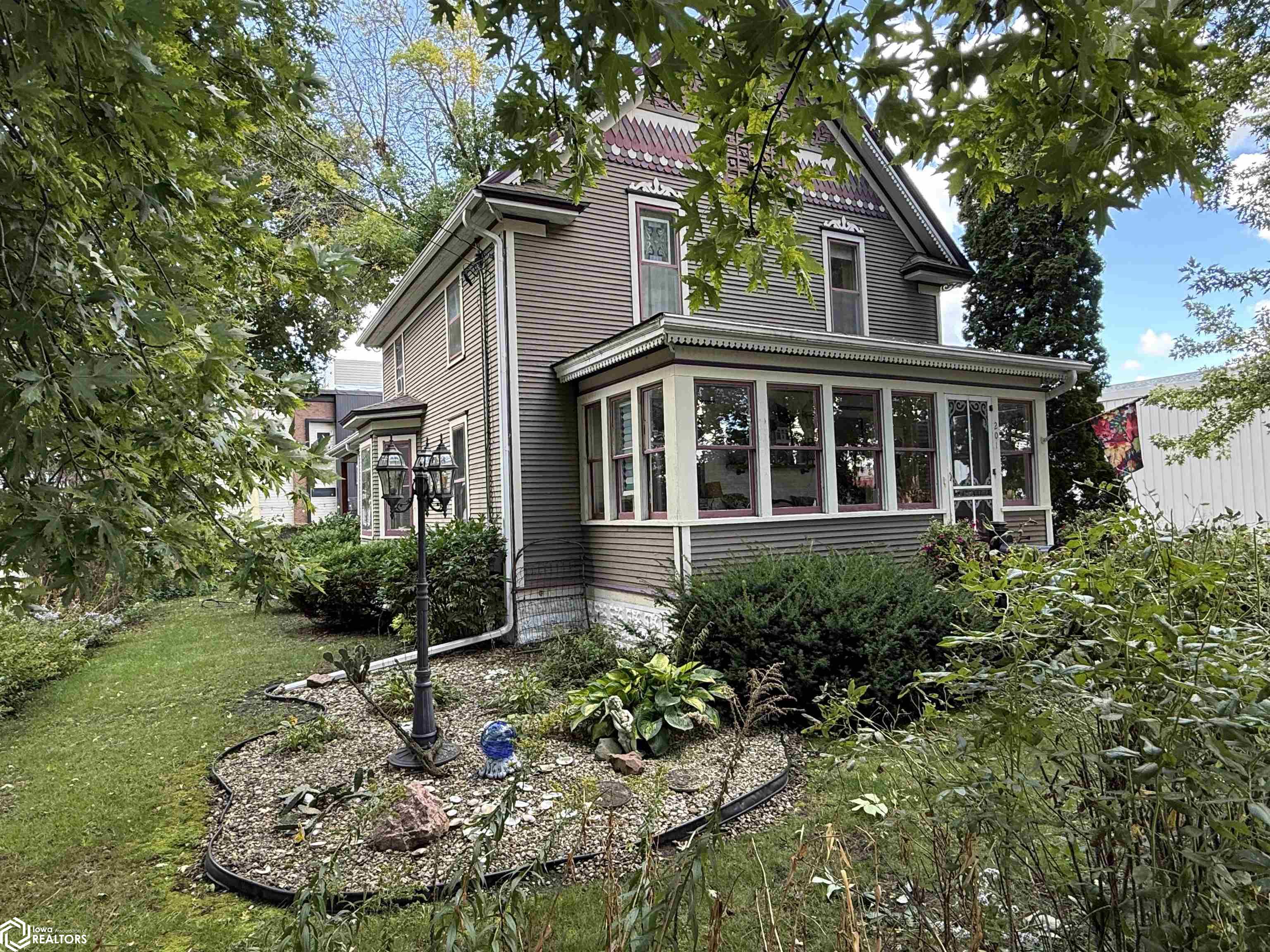 201 S 3rd Street Clear Lake IA 50428