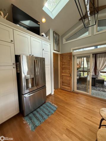 201 S 3rd Street Clear Lake IA 50428