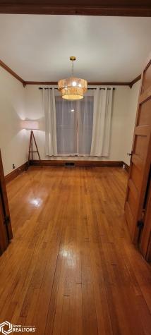 201 S 3rd Street Clear Lake IA 50428