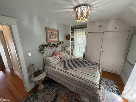 201 S 3rd Street Clear Lake IA 50428