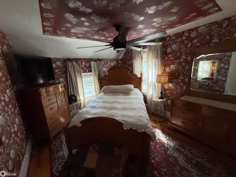 201 S 3rd Street Clear Lake IA 50428