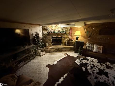 201 S 3rd Street Clear Lake IA 50428