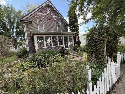 201 S 3rd Street Clear Lake IA 50428