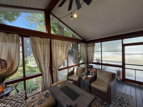 201 S 3rd Street Clear Lake IA 50428