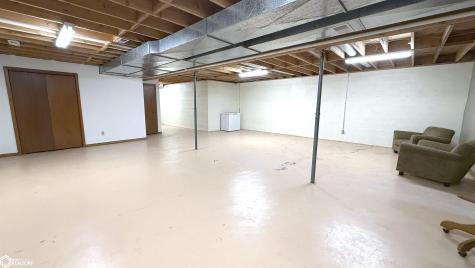 212 N 5th Street Thornton IA 50479