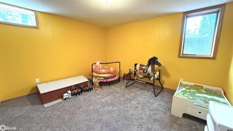 212 N 5th Street Thornton IA 50479