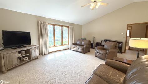 212 N 5th Street Thornton IA 50479