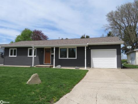 417 7th Avenue NE Clarion IA 50525