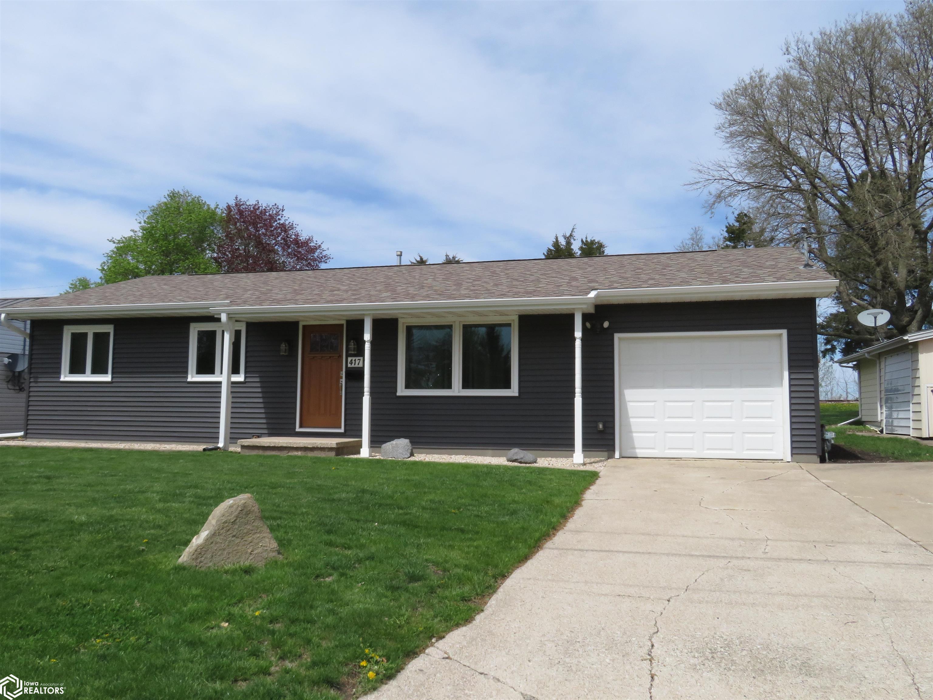 417 7th Avenue NE Clarion IA 50525