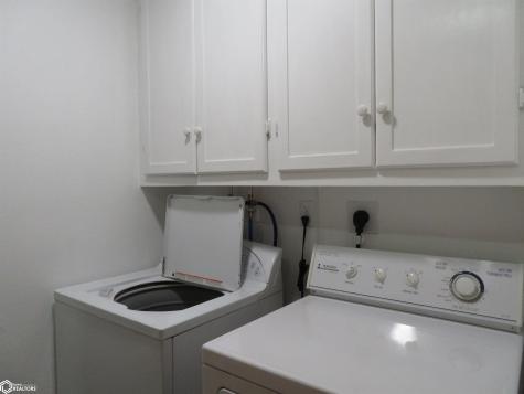 417 7th Avenue NE Clarion IA 50525