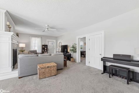 1417 Main Avenue Clear Lake IA 50428