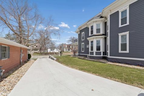 1417 Main Avenue Clear Lake IA 50428