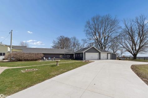 1417 Main Avenue Clear Lake IA 50428