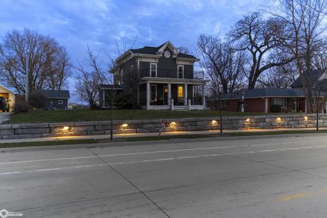 1417 Main Avenue Clear Lake IA 50428