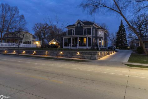 1417 Main Avenue Clear Lake IA 50428