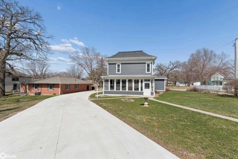 1417 Main Avenue Clear Lake IA 50428