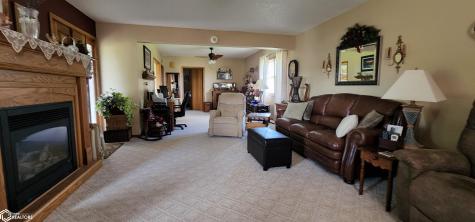 2815 Sage Avenue Garner IA 50438