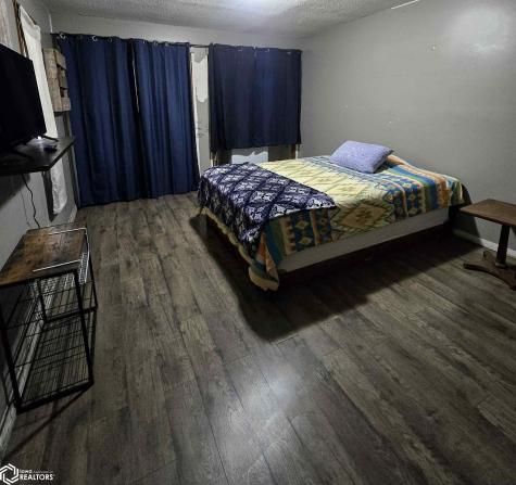 780 W 5th Street Garner IA 50438