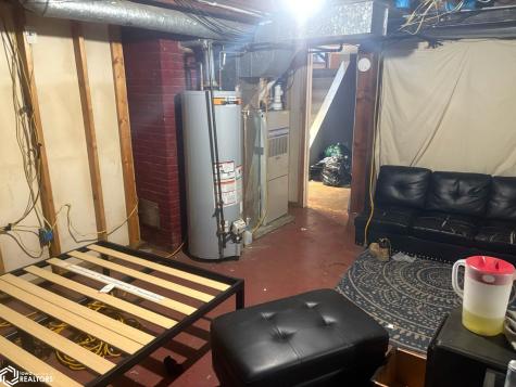 712 5th Street NE Belmond IA 50421