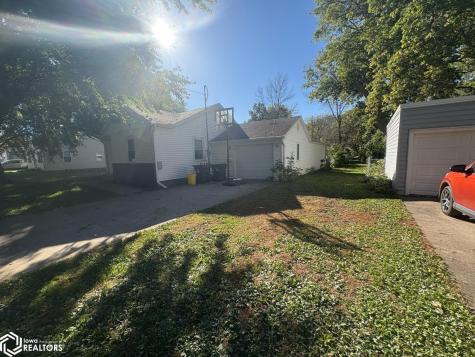 712 5th Street NE Belmond IA 50421