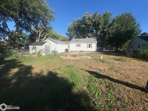 712 5th Street NE Belmond IA 50421
