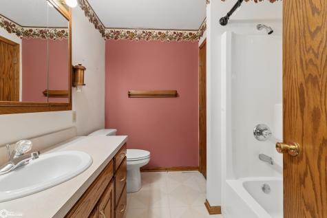5184 235th Street Clear Lake IA 50428