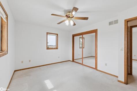 5184 235th Street Clear Lake IA 50428