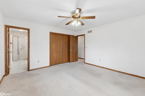 5184 235th Street Clear Lake IA 50428