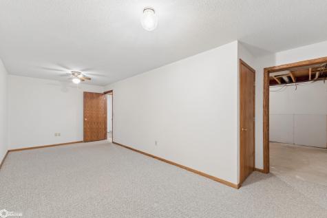 5184 235th Street Clear Lake IA 50428