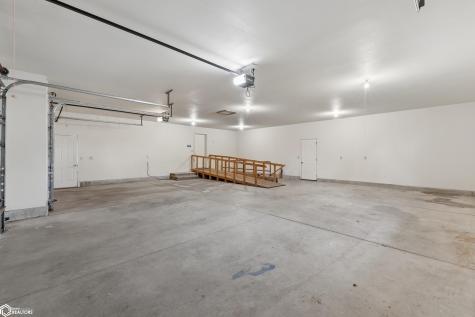 5184 235th Street Clear Lake IA 50428
