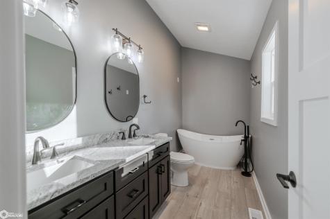 2300 Georgetown Road Iowa Falls IA 50126