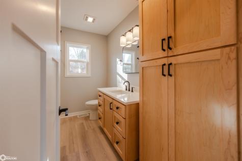 2300 Georgetown Road Iowa Falls IA 50126