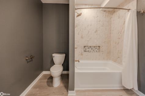 2300 Georgetown Road Iowa Falls IA 50126