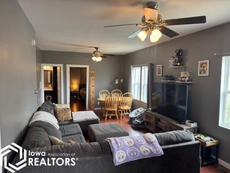 628 W Mcgregor Street Algona IA 50511