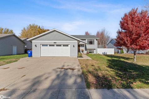 320 E Henschen Street Garner IA 50438-8757