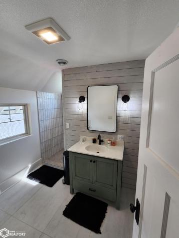 412 3rd Street NW Buffalo Center IA 50424