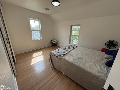 412 3rd Street NW Buffalo Center IA 50424
