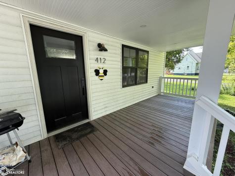 412 3rd Street NW Buffalo Center IA 50424